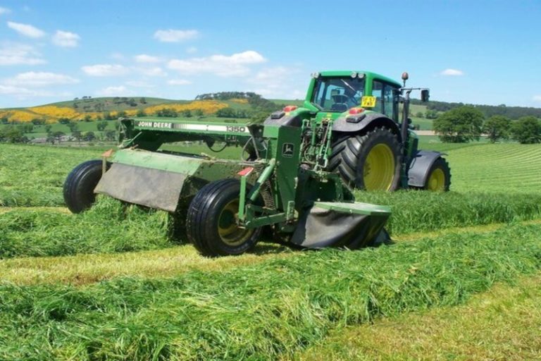 Agricultural Mowers: The Essential Tool for Maintaining Your Land’s Appearance