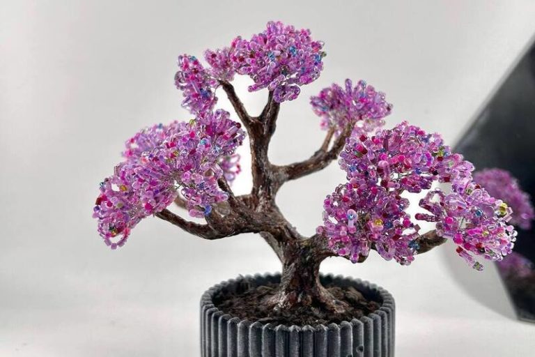 Amethyst Bonsai Tree: A Perfect Gift for Nature Lovers and Spiritual Seekers